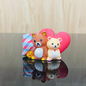 RILAKKUMA BEAR ON PILLOW AND HEART
