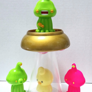 ソフビ スラコ （サイケデリックパープル）soft vinyl suraco