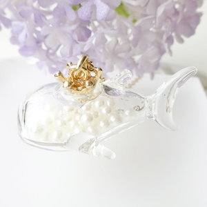 アクアマリンの光を集めて。 オルゴナイト 宇宙レジン 蓄光 八面体