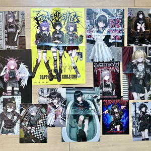 俗世：デスクマット - 望月けい個展「俗世」 - BOOTH