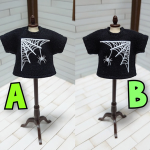 蜘蛛の巣柄Tシャツ
