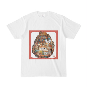 [Cute and relaxed white T-shirt] An old library and golden gears...
