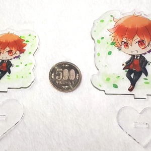 おすわりアクスタ - red6 - BOOTH