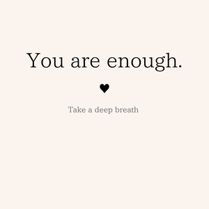 Minimal Quote Template-くすみカラー名言テンプレート（Canva）
