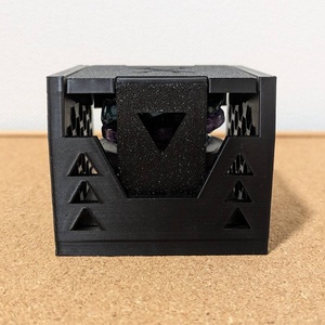 ベイブレードX]3on3デッキケースver3.1 (黒色ケース赤文字