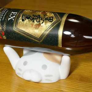 ソフビ猫　ワインボトルホルダー
