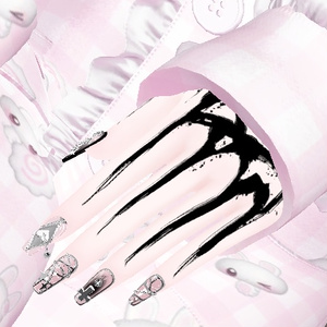 無料【ミルフィ-milfy】left hand tattoo 01