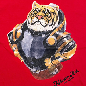 October Beast × 有田満弘「Tiger in Mech Armor」Tシャツ