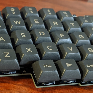 Sparrow62 自作キーボードキット