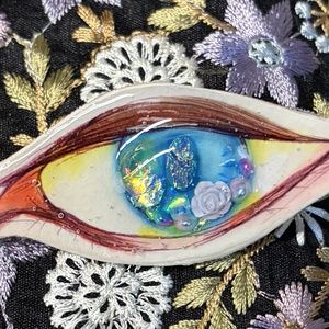 [Eye Brooch] Sparkling Eyes