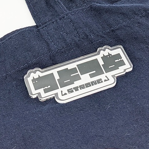 つよつよアピールできるアクリルバッジ