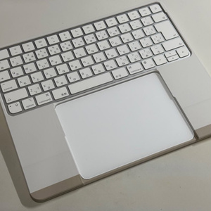 Magic Keyboard & Magic...