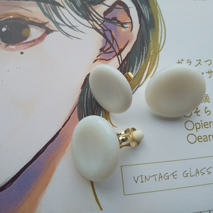 ガラス粒アクセサリー【ピアス】