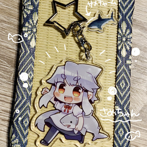 看板娘のさめちゃんアクリルキーホルダー