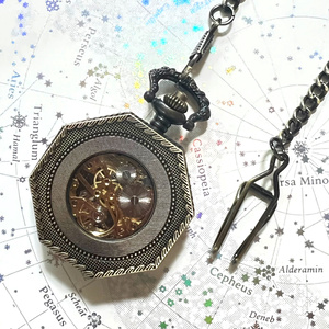☆蓄光懐中時計☆天体魔法使いの月の満ち欠け(蓄光オルゴナイトフロー