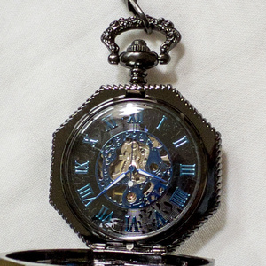 蓄光懐中時計★天体魔法使いの月の満ち欠け(蓄光オルゴナイトフローライト付き)★ ☆蓄光懐中時計☆天体魔法使いの月の満ち欠け(蓄光オルゴナイトフロー