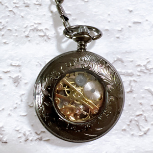 蓄光懐中時計と三日月サンセット天球儀と天体魔法使いの月の満ち欠け