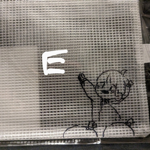 落書きポシェット