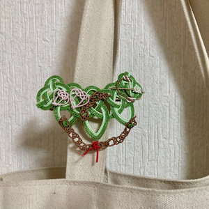 ツインオーブ型カチューシャ - 中央町戦術工芸 - BOOTH