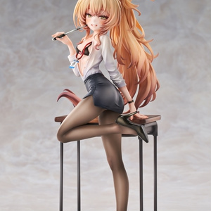 エミール・ペルタン 苺MilkTea様原型 アズールレーン ガレージキット エミール・ベルタンfantastiqueメイドVer.ガレージキット - 苺
