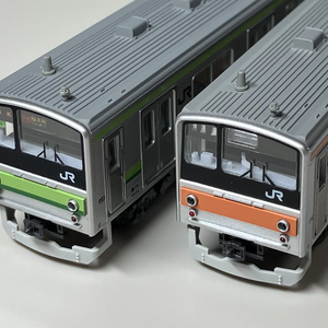 MR-1082 205系運転台A 初期