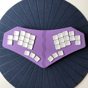 ZigZag32 aka “せまのすけ”: Original Mechanical Keyboard Case & Plate
