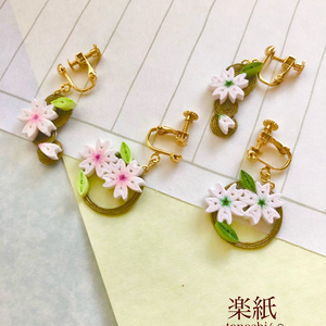 桜のイヤリング