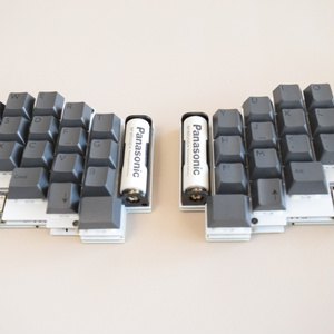 トラックボールケース付きワイヤレスキーボード Zonkey Ver.2（完成品