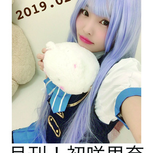月刊初咲里奈2019年2月号