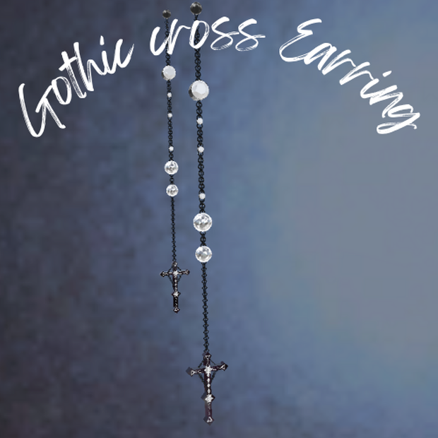 Gothicな十字架ピアス