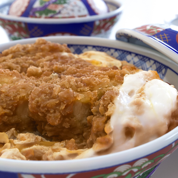 カツ丼 - 蓋付きどんぶりセット【3Dモデル】