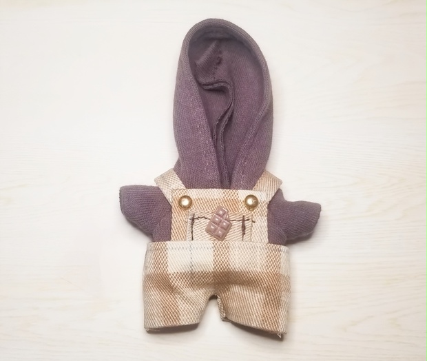 f6f84b74-53bc-49e5-96d1-