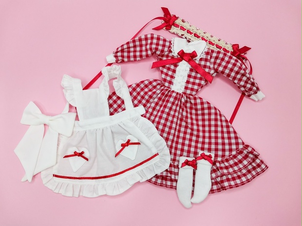 人気を誇る 27cmサイズ ドール服 ギンガムチェックエプロンドレスセット その他