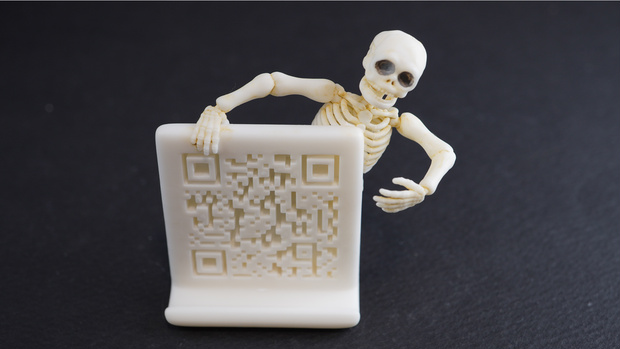 立体QRコード付きカードスタンド