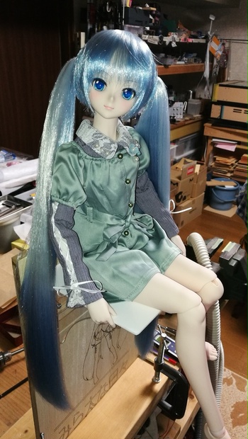 ドールスタンド　４５cmドール