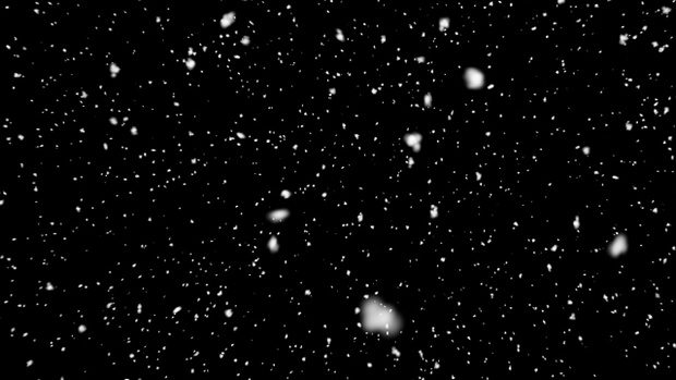 【動画素材】リアルな降雪を空から見下ろすオーバーレイ素材【黒背景＆ループ】[Stock Video] Looking Down at Realistic Snowfall on Black Background, Top View, Loop