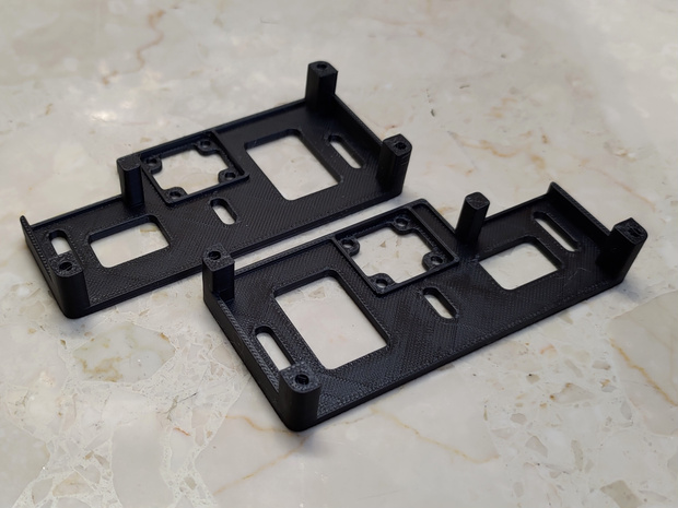 Brook FightingBoard3カ所止マウンター