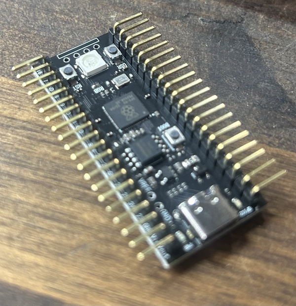 Raspberry Pi Pico互換機YD-RP2040(4MB)ハンダ付け済み