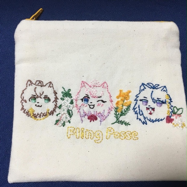 正規店 猫とお花の刺繍ポーチ✩. ˚黄昏子にゃんこ