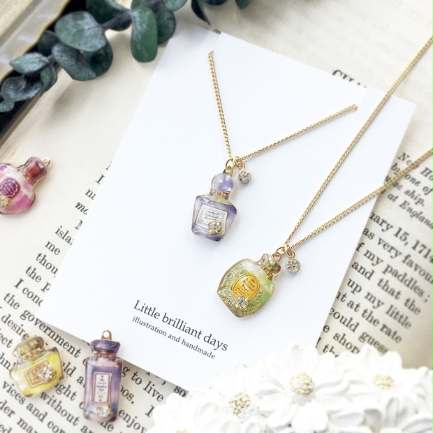 Perfume bottle necklace｜香水瓶のネックレス - Little brilliant days