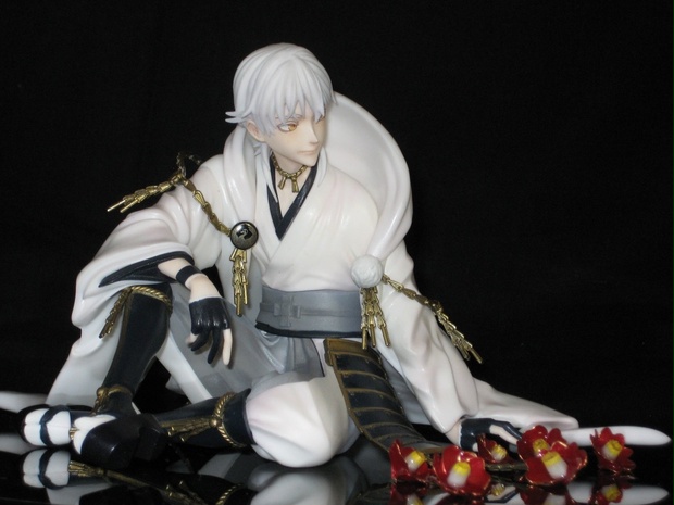 刀剣乱舞-ONLINE- 鶴丸国永 1/8スケール フィギュアフィギュア