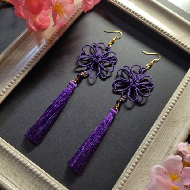八重菊結びとタッセルのピアス（イヤリング）（紫）【チャイナ】【中華