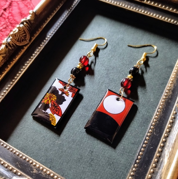 和風ピアス　ロゼ(まー) ④　花魁 花札ピアス（月見で一杯)(イヤリング)【和ゴス】【和装】【着物