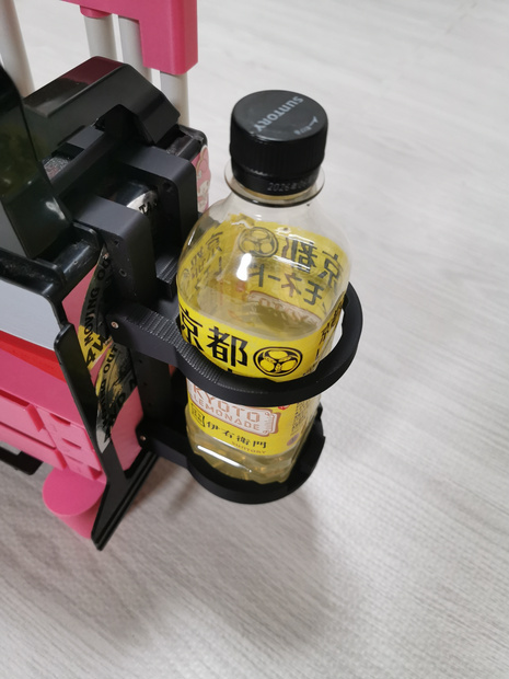 ポータブルピットドリンクホルダー