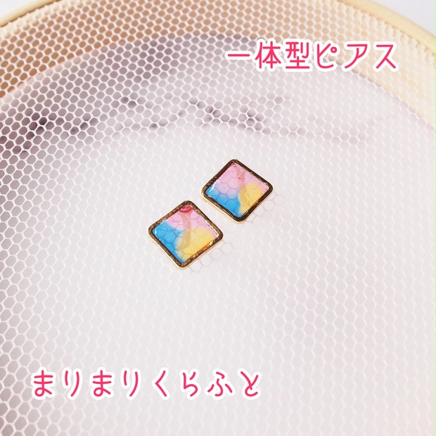 韓国ドラマ「私の完璧な秘書」☆ルミナス3 ピアス/GOLDEN DEW 韓国ドラマ「私の完璧な秘書」☆ルミナス3 ピアス/GOLDEN DEW