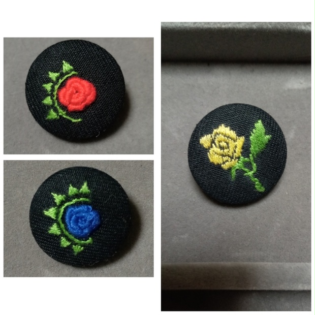 【Ibモチーフ】刺繍ブローチ(薔薇)