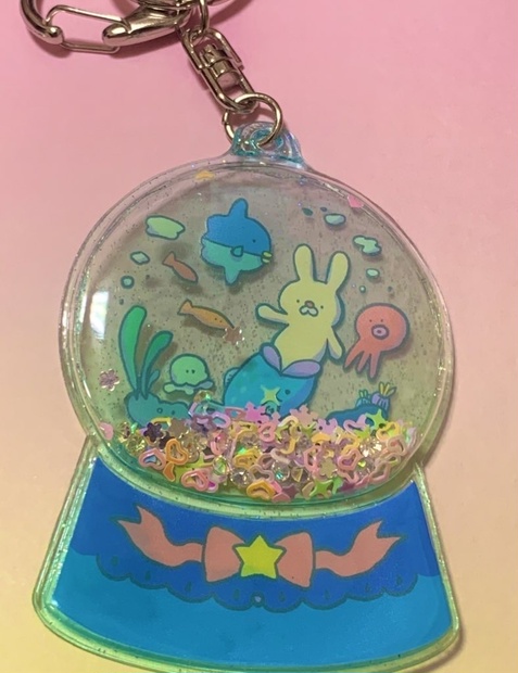 うさぎさんスノードーム♡キーホルダー うさぎさんスノードーム♡キーホルダー うさぎょスノードーム
