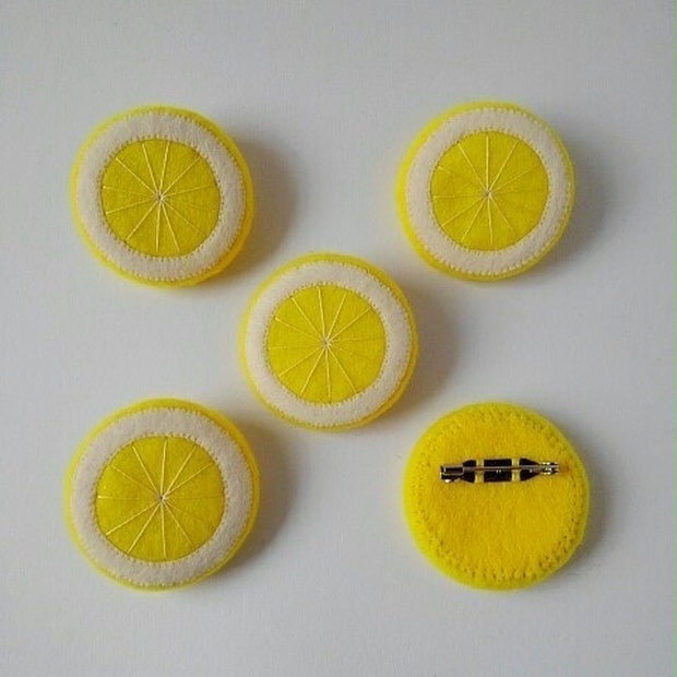 05 レモンのブローチ