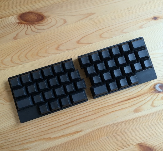 Split40 無線 40% 分割キーボード ロープロファイル ZMK - hirotomi