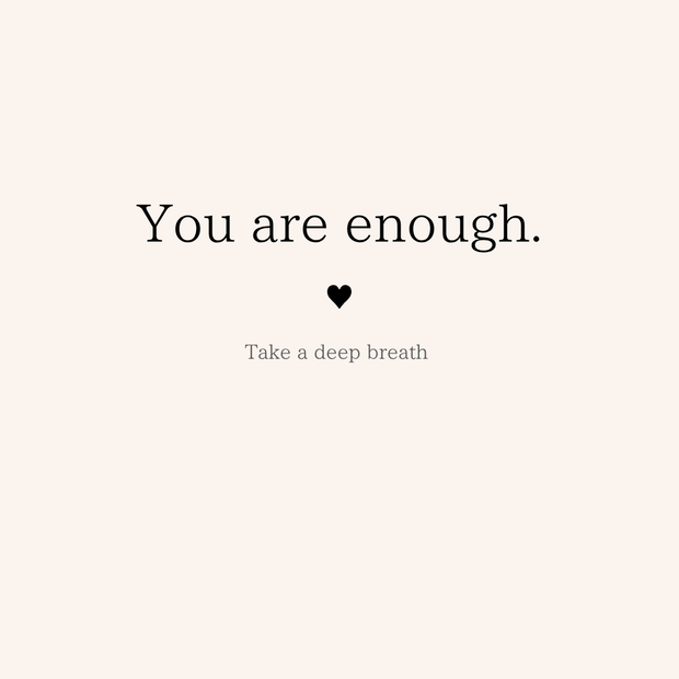 Minimal Quote Template – 正方形3枚セット（Canva）